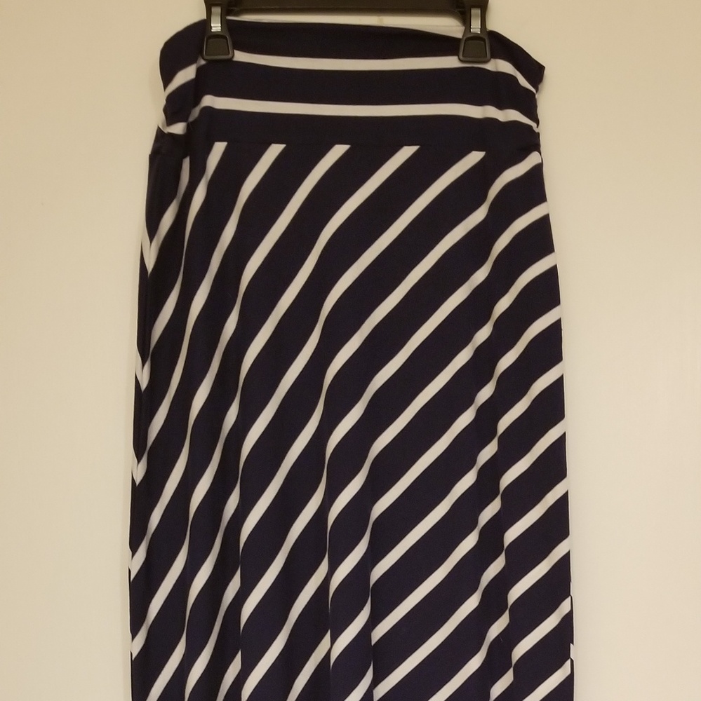 😍 Faded Glory long Skirt